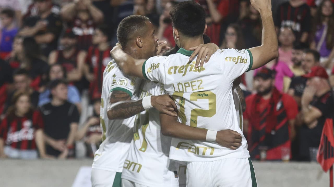 QUER O TRI! Palmeiras supera desempenho da campanha campeã do Brasileirão de 2023.