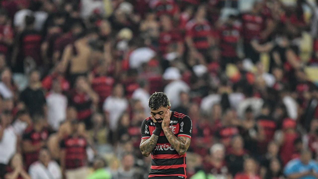 SEM MARCAR! Gabi decepciona, não marca e passa em branco mais uma vez em jogo pelo Flamengo