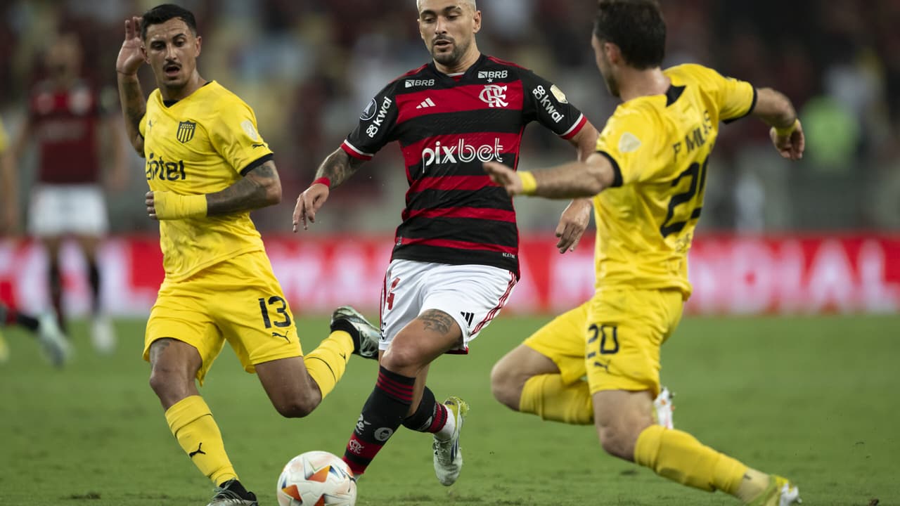 FOCO TOTAL! Flamengo busca superar desafios no Uruguai rumo à classificação na Libertadores