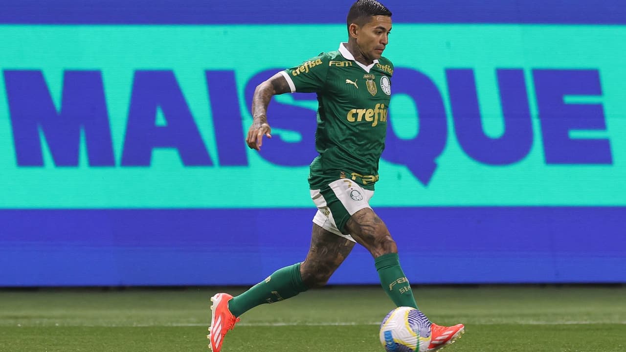 Dudu tenta ressurgir como última opção no Palmeiras em meio à crise
