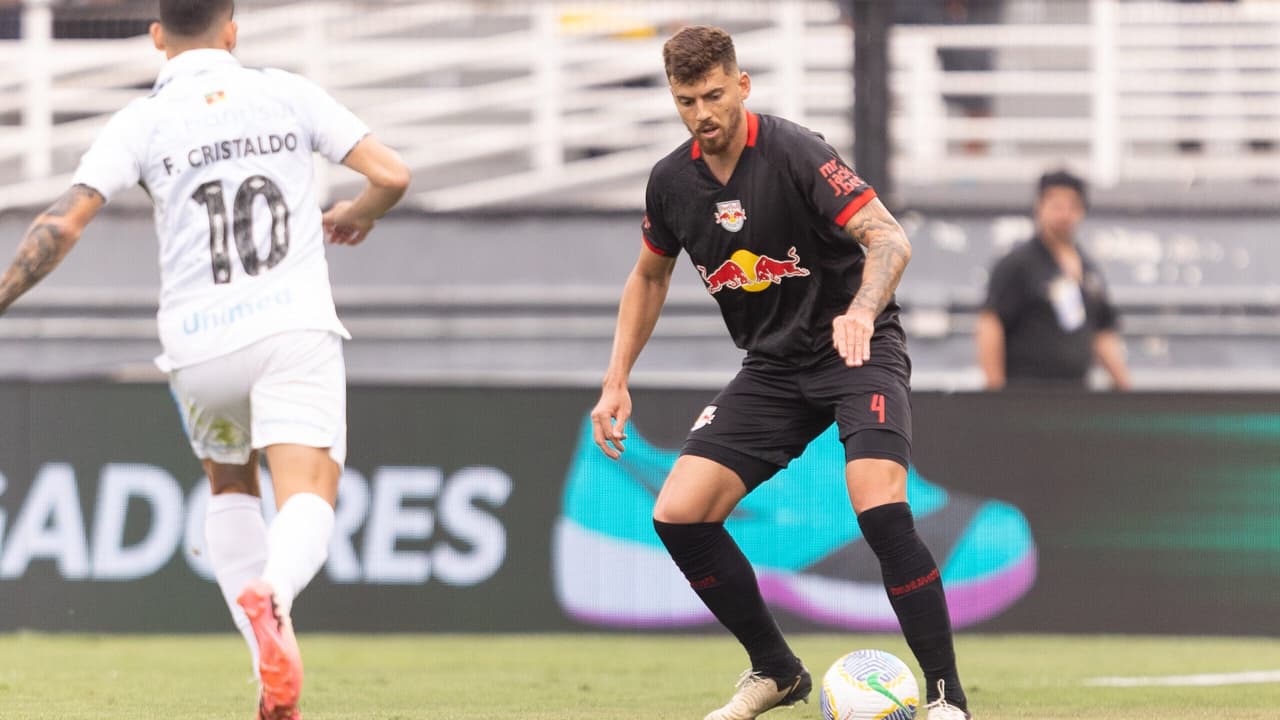 Renato Gaúcho ausente, Grêmio empata com Red Bull Bragantino no Brasileirão.
