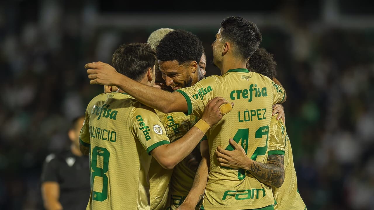 Palmeiras busca sequência invicta no Brasileirão em jogo importante; confira possível escalação