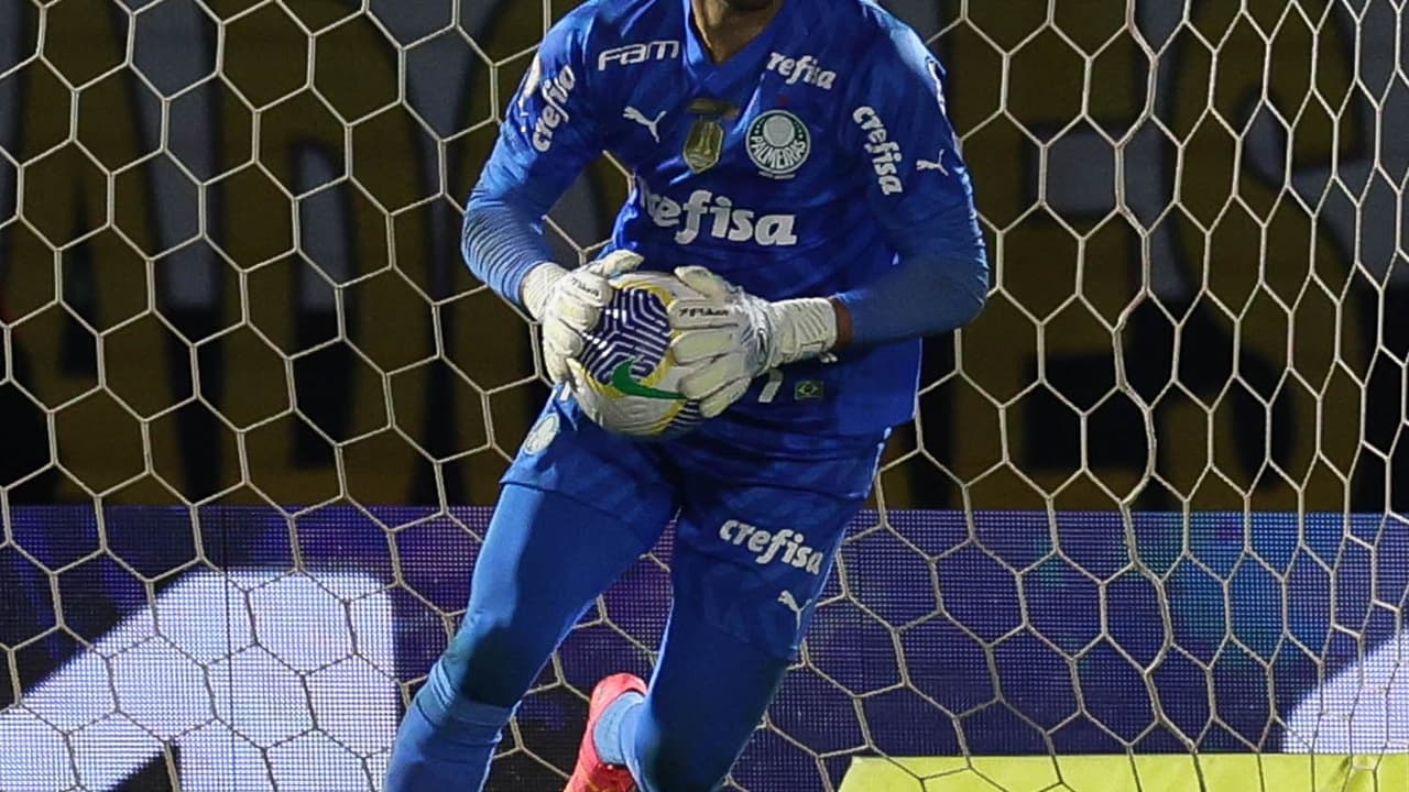 DÉRBI À VISTA! Weverton promete batalha e afirma: 
