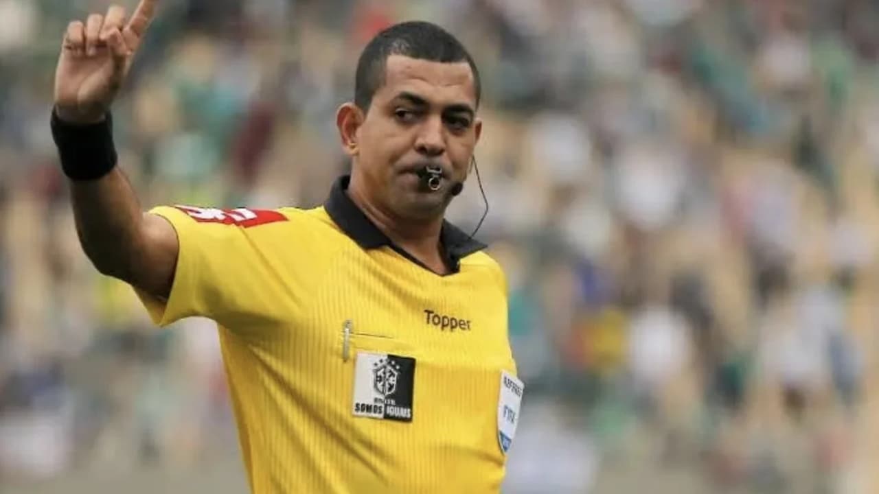 Corinthians protesta na CBF contra árbitro Wagner Magalhães em questão antiga.