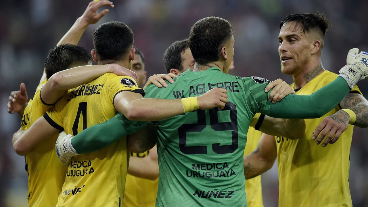 Flamengo busca fazer história contra Peñarol em busca de quebra de escrita