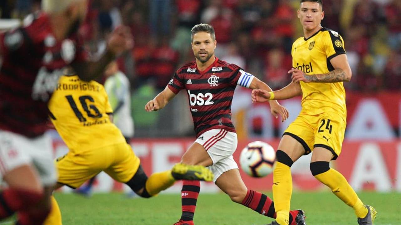 Histórico do Confronto entre Flamengo e Peñarol: Quem se Destaca?