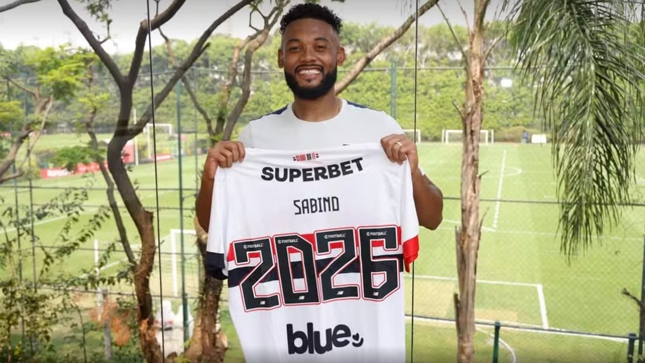 SEM CHANCES! Vitória demonstra interesse, porém Sabino deve ficar no São Paulo