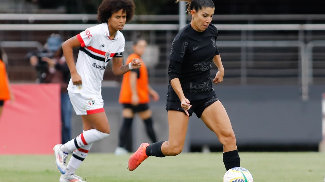 Corinthians e São Paulo disputam a final do Brasileirão Feminino.