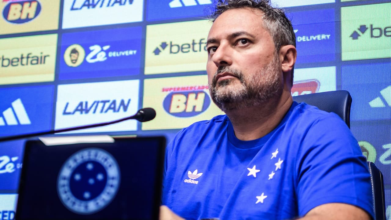 Convite de CEO do Cruzeiro para Ronaldo assistir final da Sul-Americana.