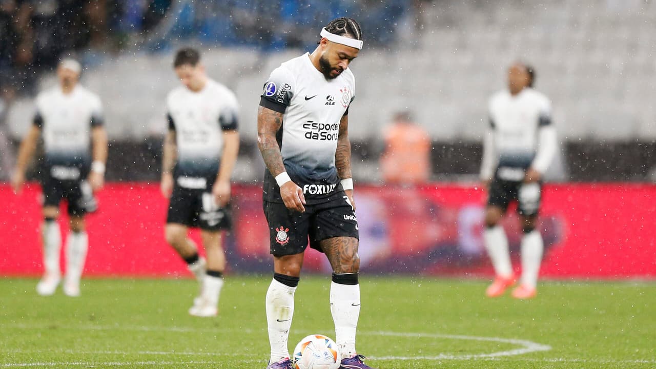 FIM DE JOGO! Corinthians tropeça diante do Racing, empata e decide vaga na final como visitante