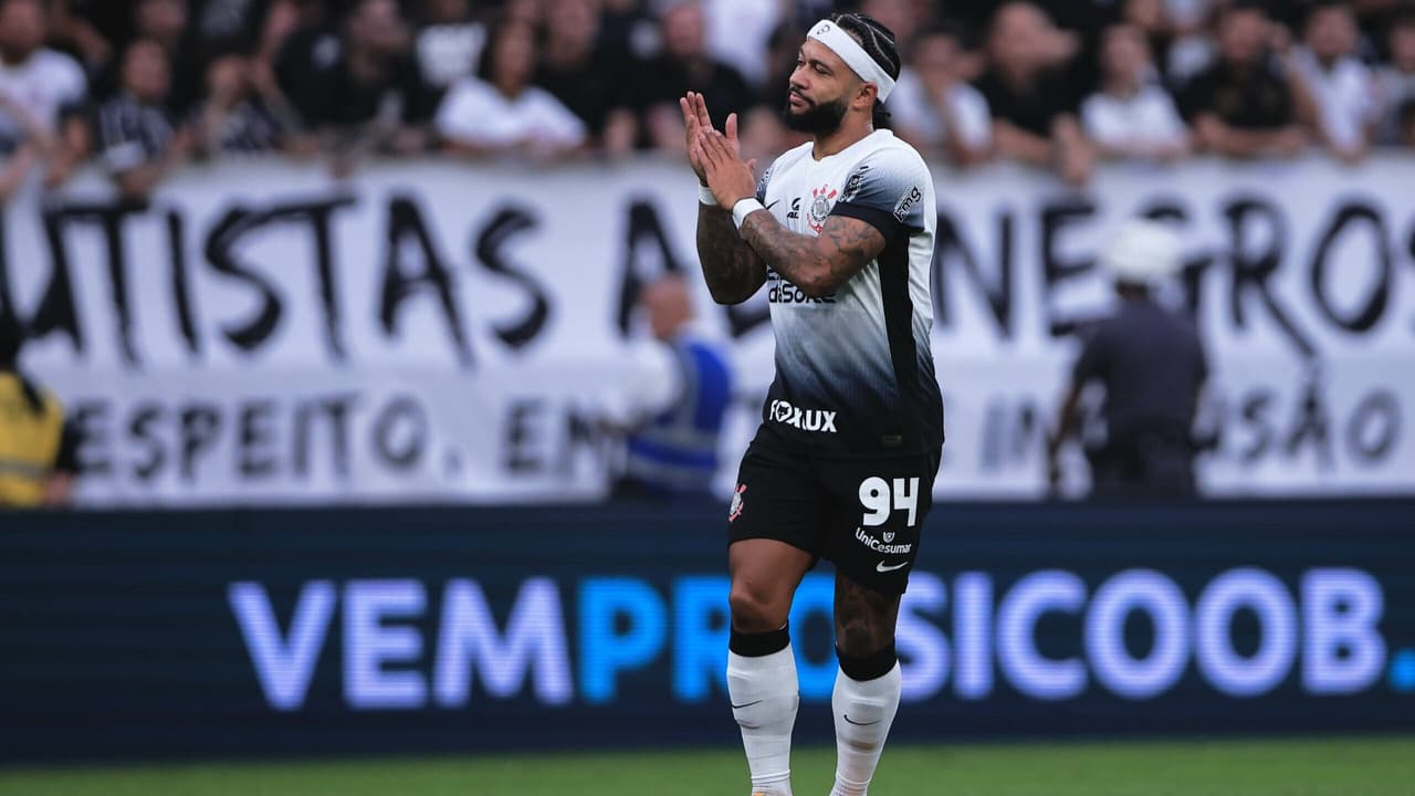Corinthians quita dívida com Memphis em meio a incerteza sobre patrocínio