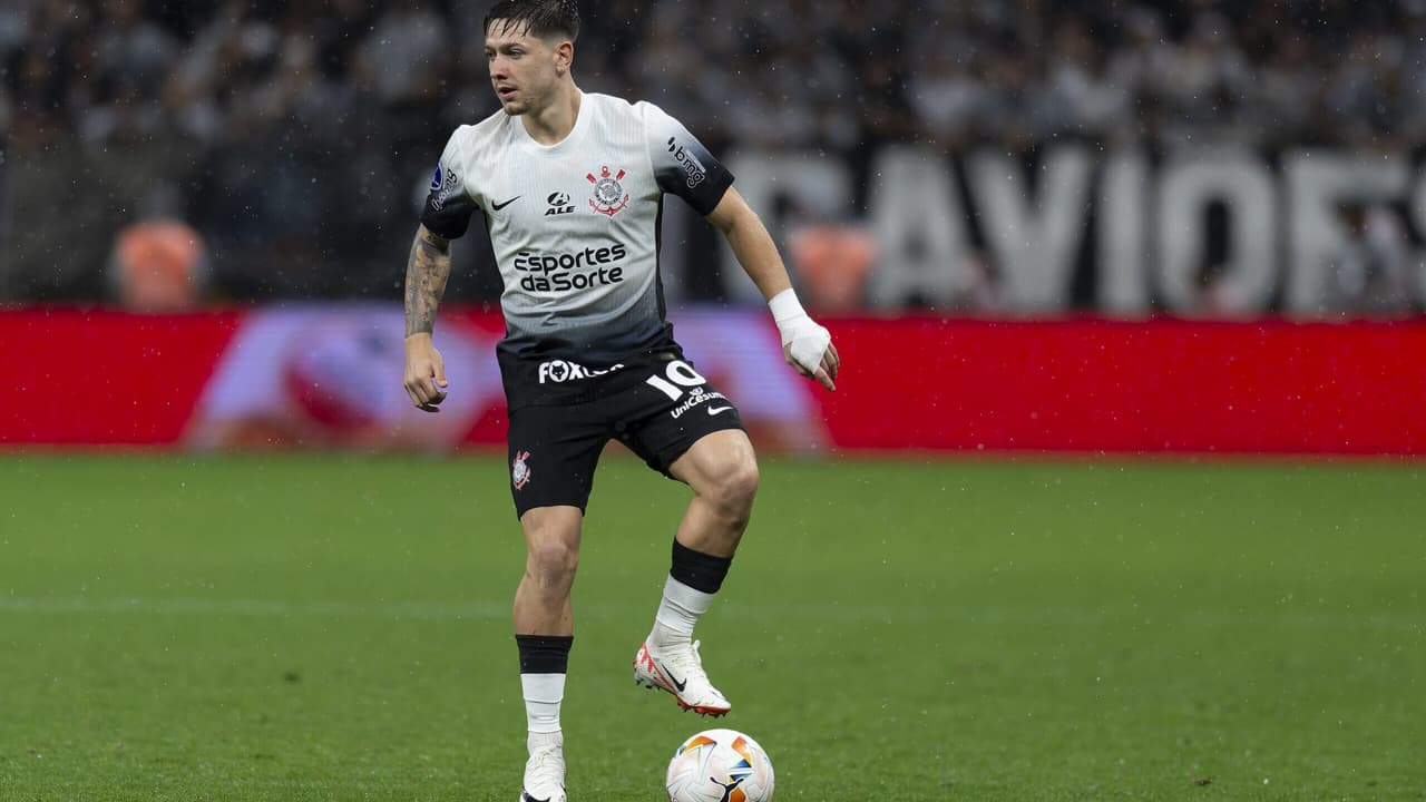 Corinthians: Garro ou Coronado? Duelo contra o Racing.