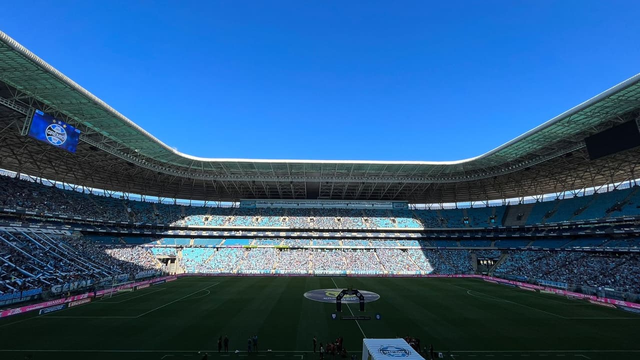 marcelo marchesín defende pênalti, mas leva gol no rebote em jogo do grêmio