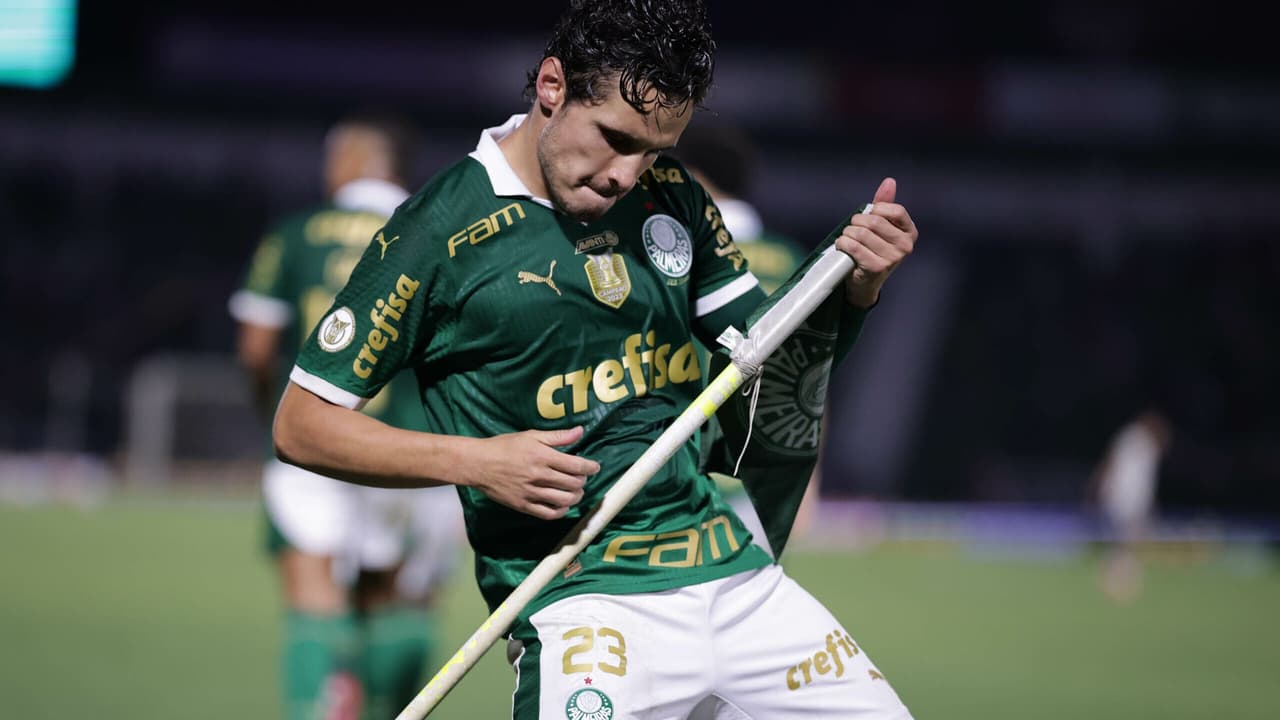 Palmeiras impede transferência de Veiga para Europa antes do Super Mundial