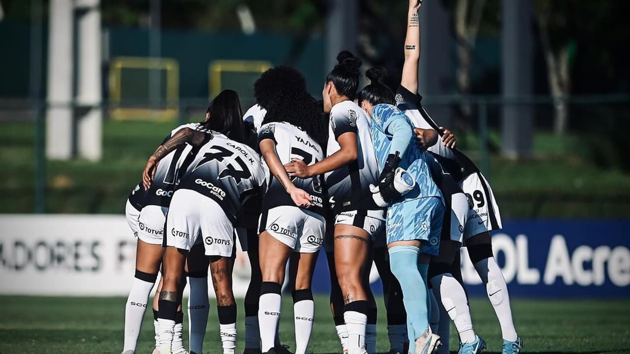Corinthians pronto para jogo decisivo contra o Santa Fé na Libertadores Feminina