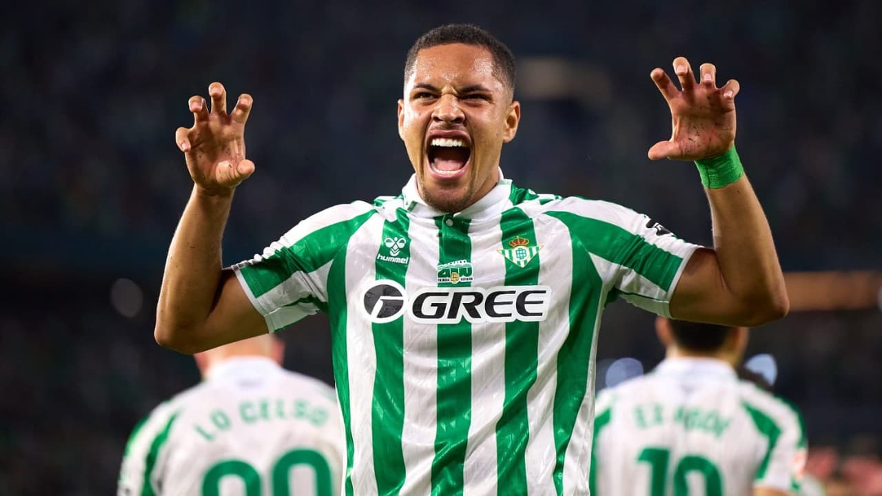 Diretor do Betis Atualiza Situação de Vitor Roque, Alvo do Palmeiras
