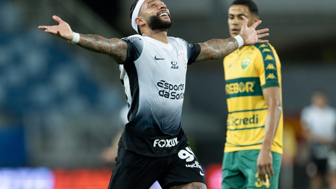 Corinthians precisa de X pontos para garantir permanência na série A.