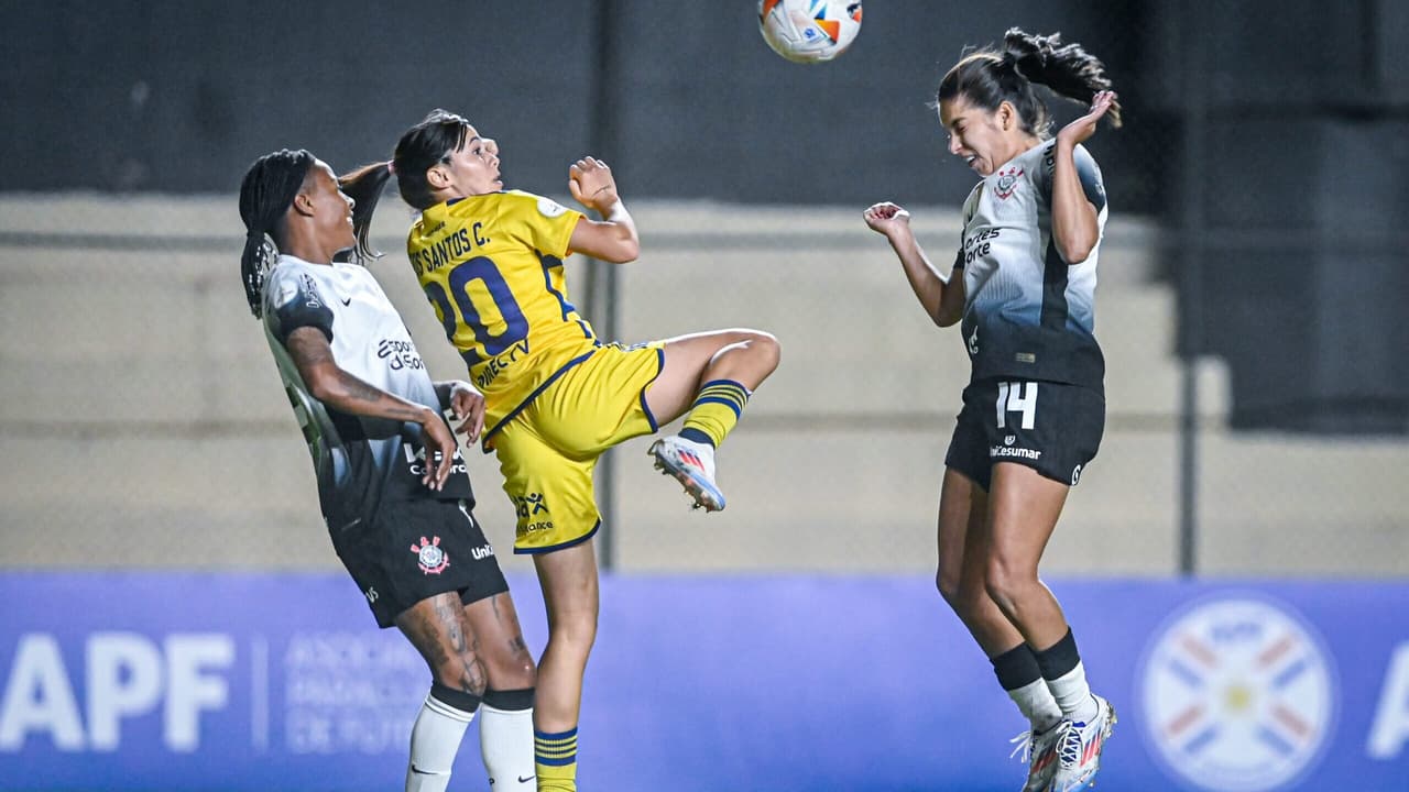 Corinthians e Boca Juniors empatam na estreia da Libertadores Feminina.