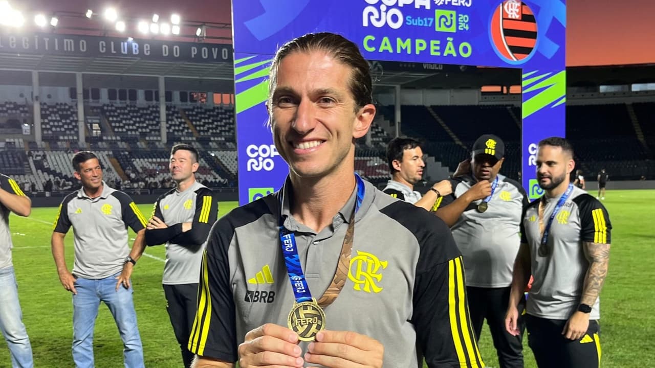 Apresentação de Filipe Luís como Técnico do Flamengo: Assista Agora!