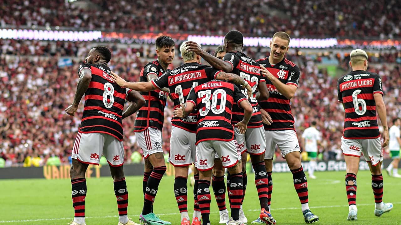 Jornal espanhol critica jogadores do Flamengo após deboche da Bola de Ouro.