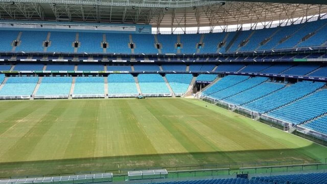 CASA LOTADA! Primeira parcial de ingressos vendidos para Grêmio e Fortaleza é divulgada