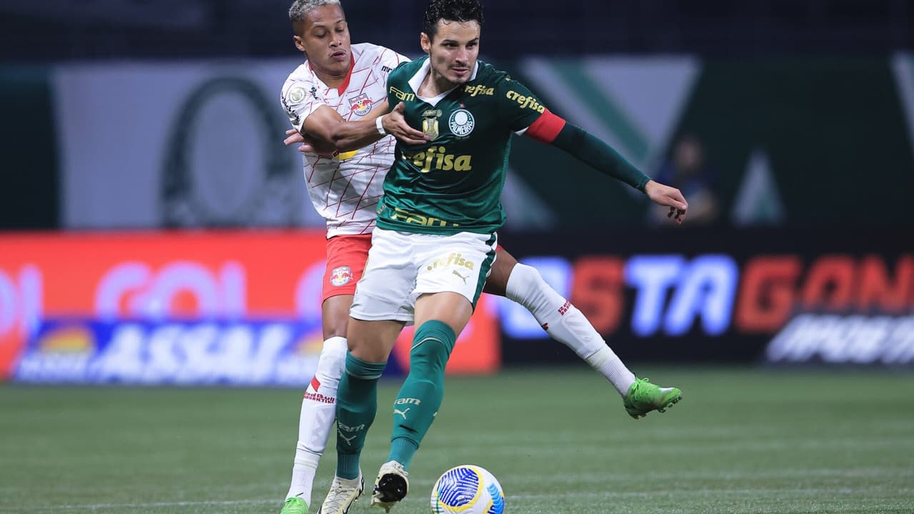 Irritação causada por empate reflete postura, não posição no campeonato.