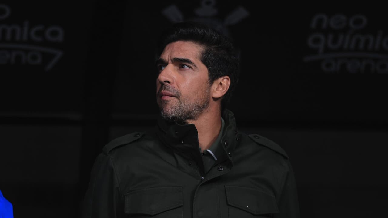 Errores apontados por Abel Ferreira na derrota do Palmeiras para o Corinthians.