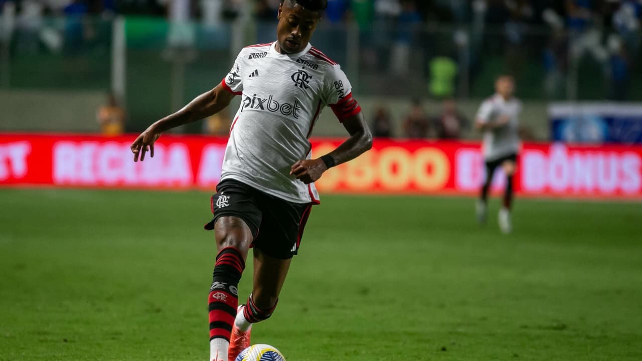 Destaque de Bruno Henrique em Vitória do Flamengo: Análise dos Números