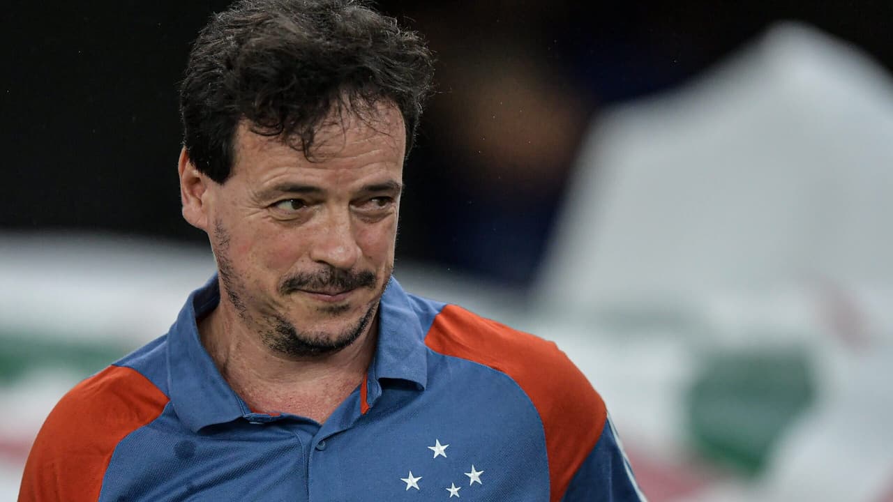 Diniz destaca desempenho do Cruzeiro com grande produção em campo