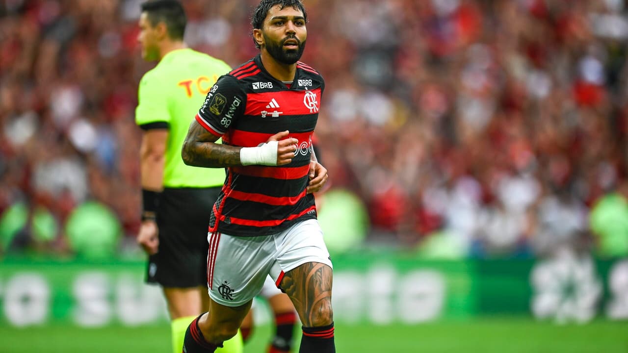 Gabigol confirma saída do Flamengo e acerta transferência para o Cruzeiro.