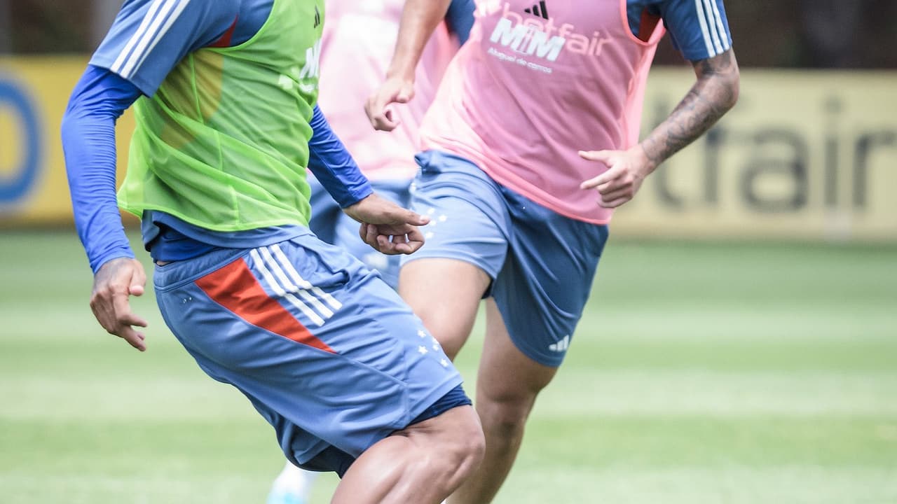 Cruzeiro se prepara para confronto contra o Flamengo no Brasileirão