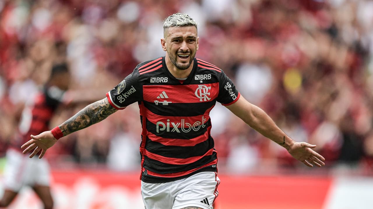 Intensidade de Filipe Luís preocupa Arrascaeta no Flamengo: Assim vai morrer