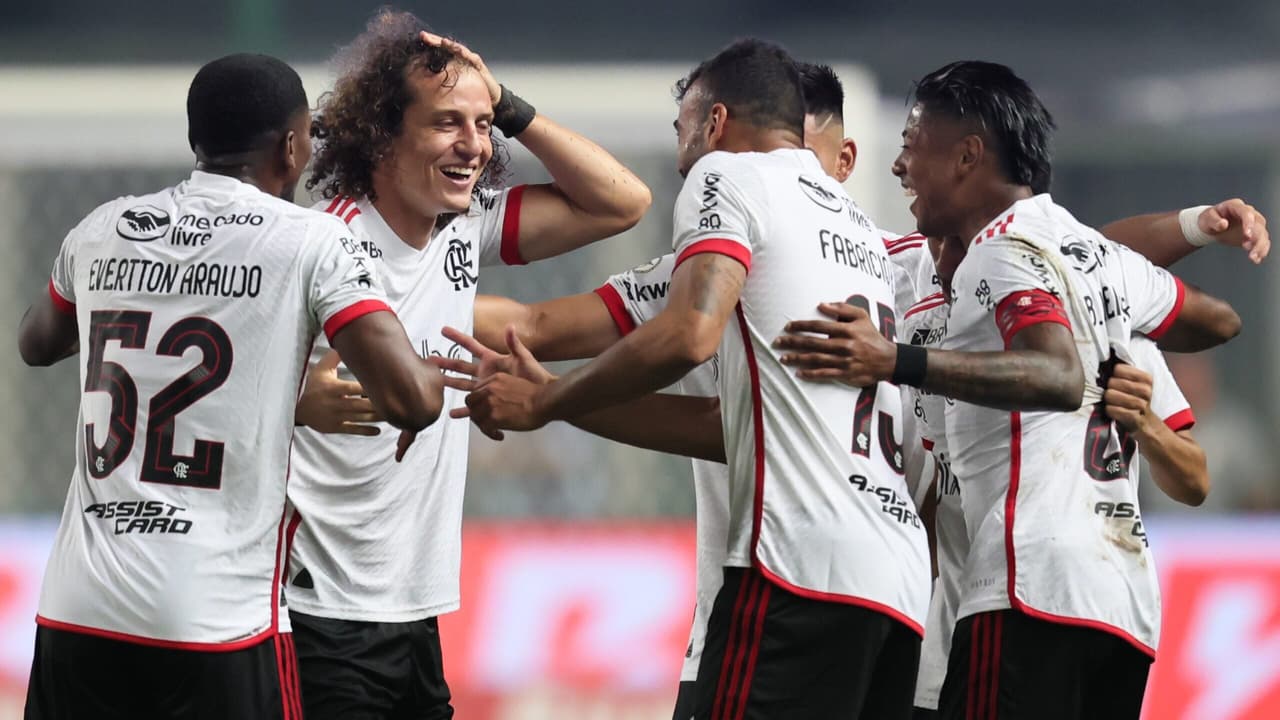 Especialista aponta prejuízo ao Cruzeiro em derrota para o Flamengo.