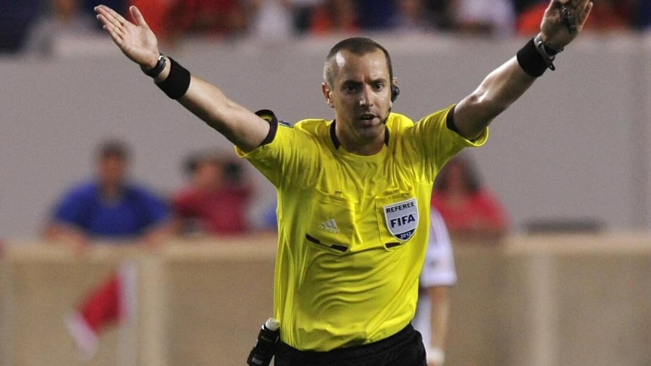 Regra de Vantagem no Futebol: Entenda Quando Aplicar e Seus Efeitos no Jogo — Futebol
