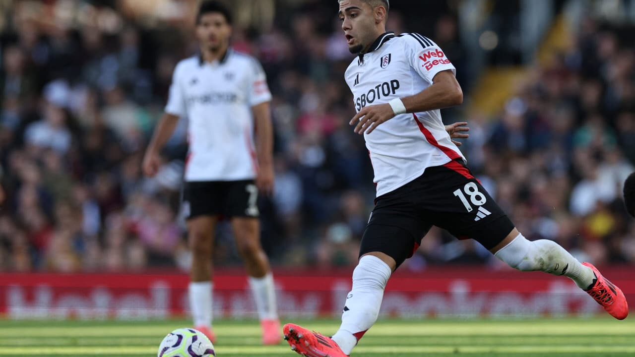 Andreas Pereira joga hoje? Veja horário e onde assistir Leicester e Fulham