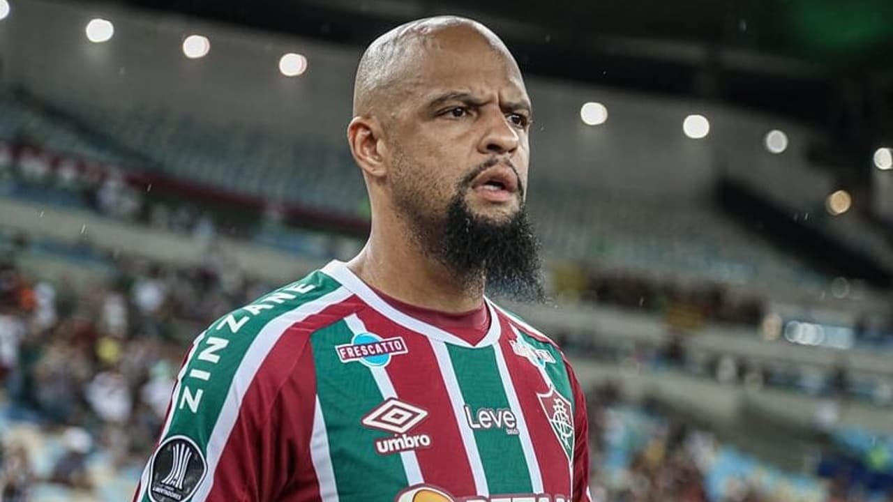 Felipe Melo, ex-Fluminense, anuncia aposentadoria aos 41 anos