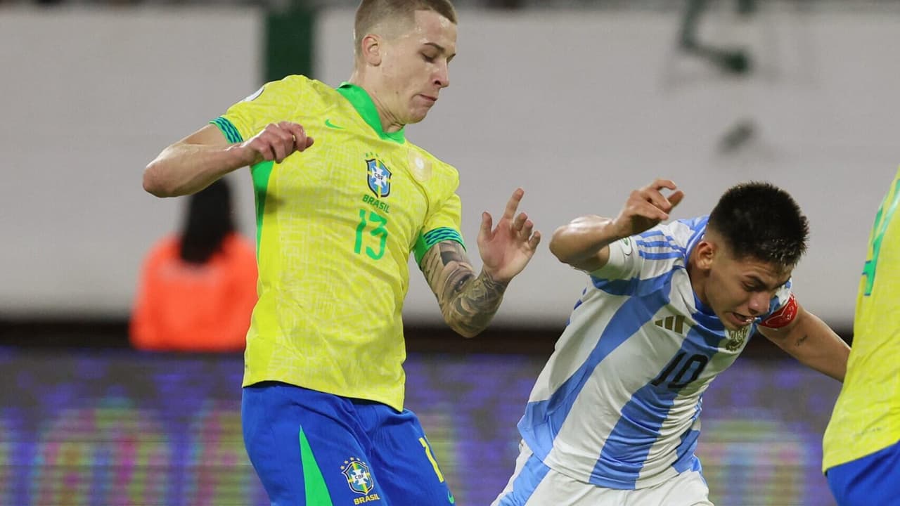 Torcedores da Argentina se revoltam com Igor Serrote, do Brasil sub-20: 'Criminoso'