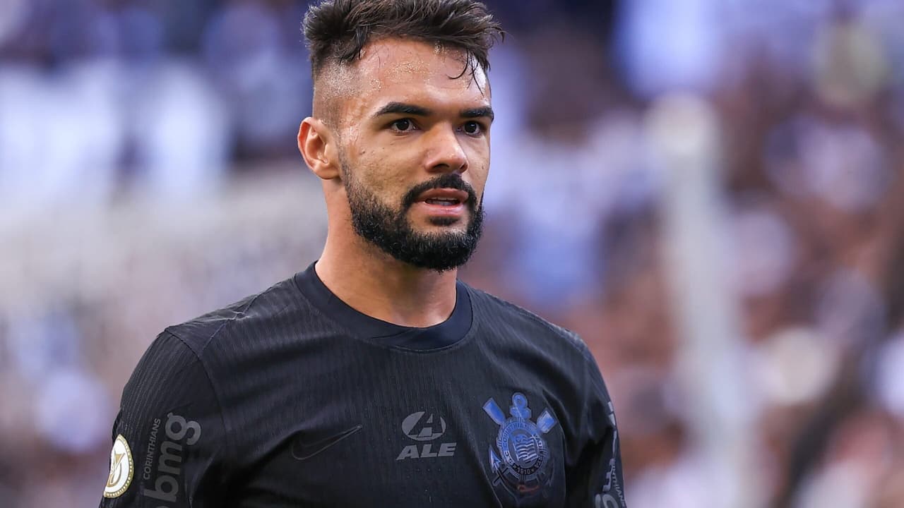 Raniele relembra eliminação no Paulista e celebra fase positiva do Corinthians