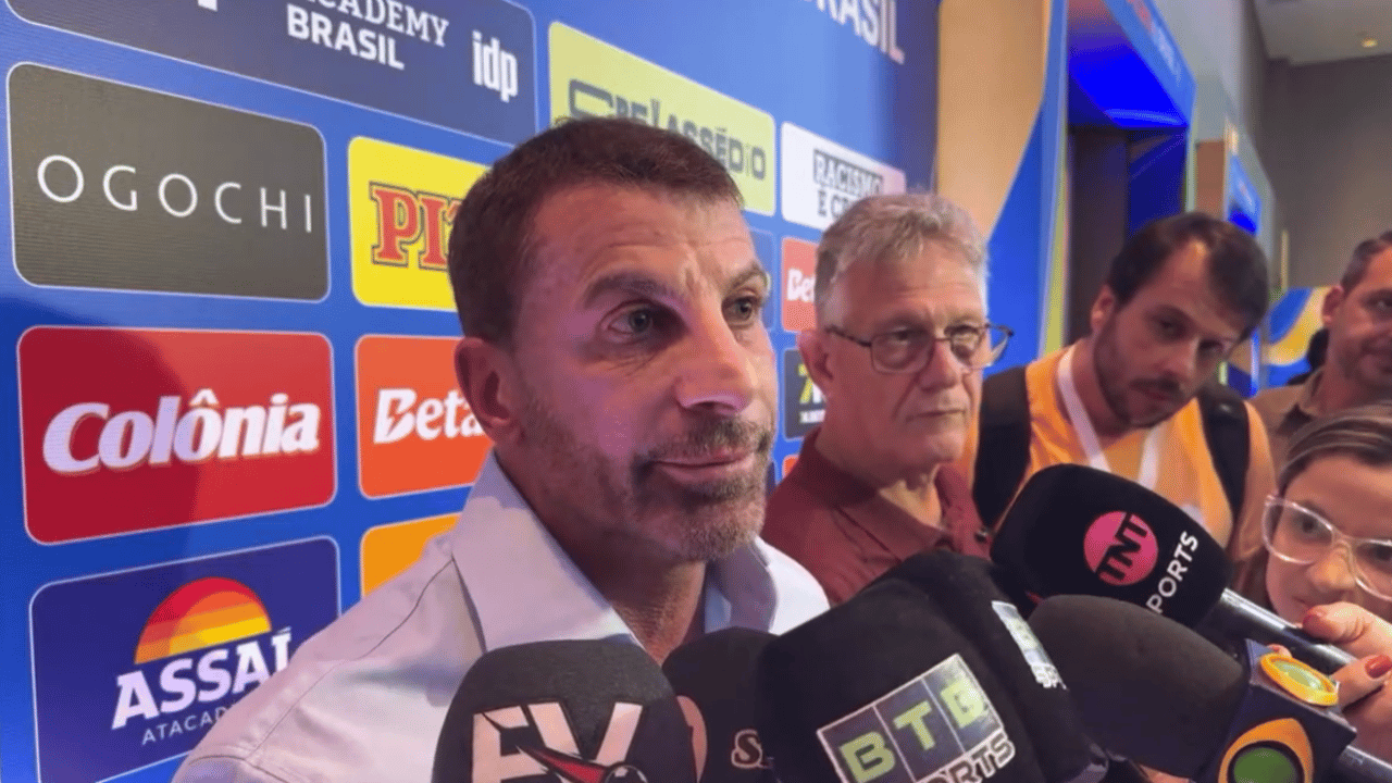 Vasco demonstra interesse em Rony do Palmeiras e busca mais atacantes talentosos