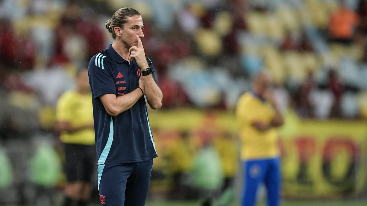 Filipe Luís justifica ausências no Flamengo durante o Campeonato Carioca