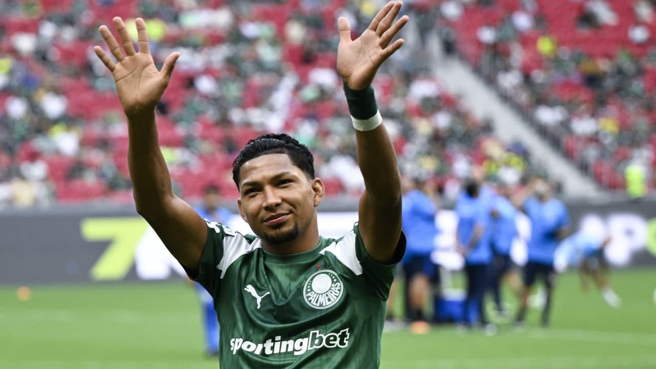 Atacante Rony é o novo reforço do Atlético-MG