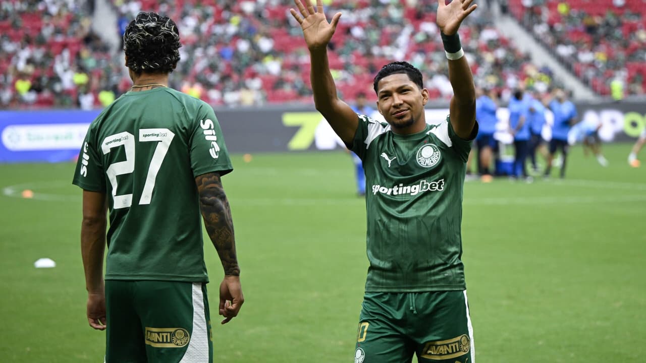 Rony permanece monitorado pelo Atlético-MG após retorno ao Palmeiras
