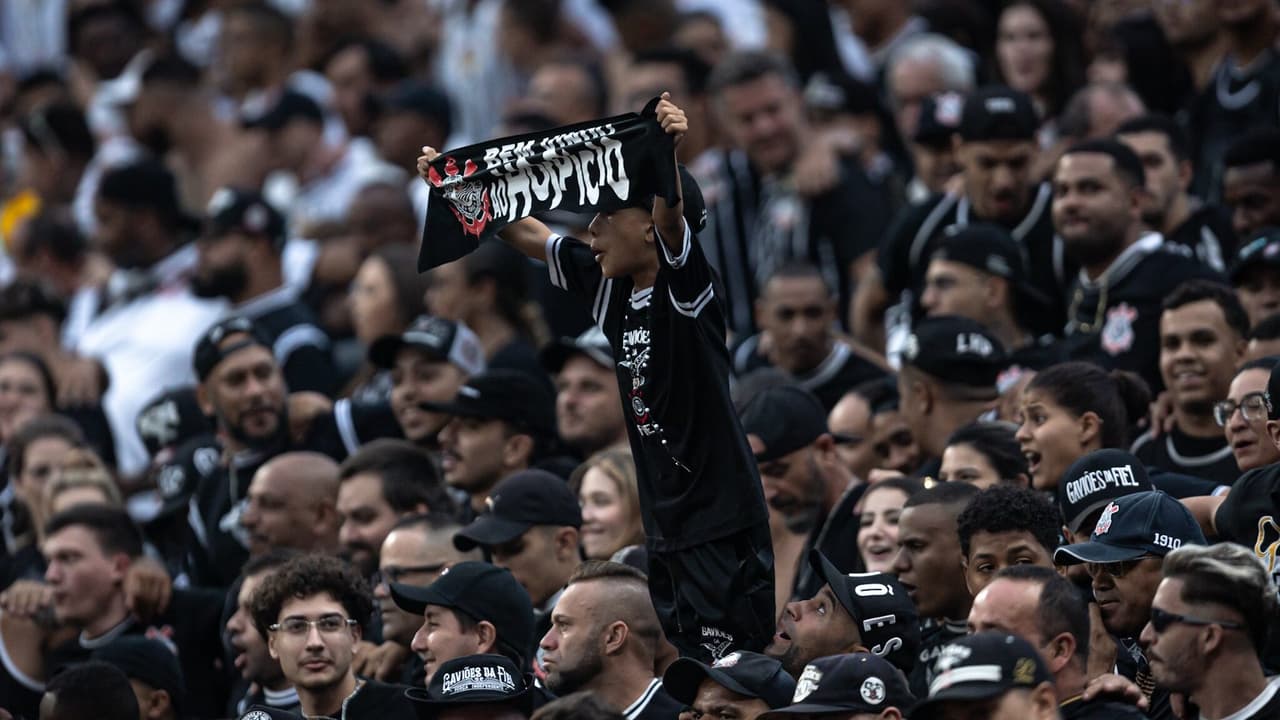 Venda de Ingressos para Portuguesa e Corinthians Gera Controvérsias por Preço