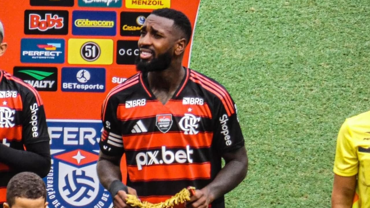Flamengo solicita apoio do sindicato dos atletas devido ao calor intenso no Rio.