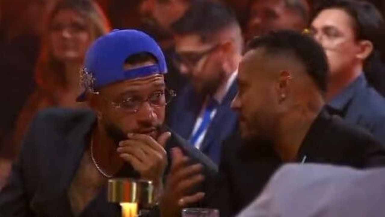 Neymar envia mensagem para MC Hariel e Depay provoca com 