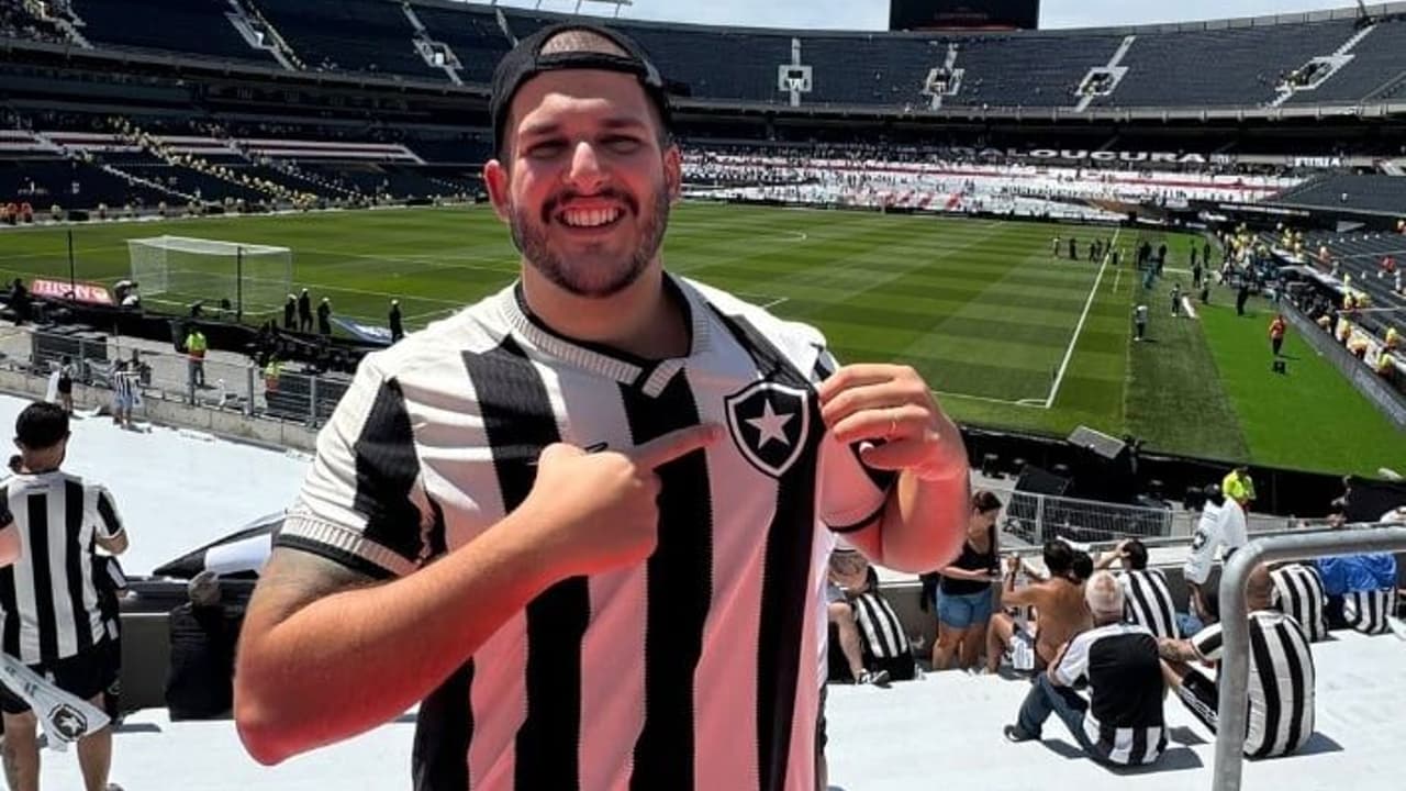 Certezas provoca torcida do Vasco após chegada de técnico do Botafogo