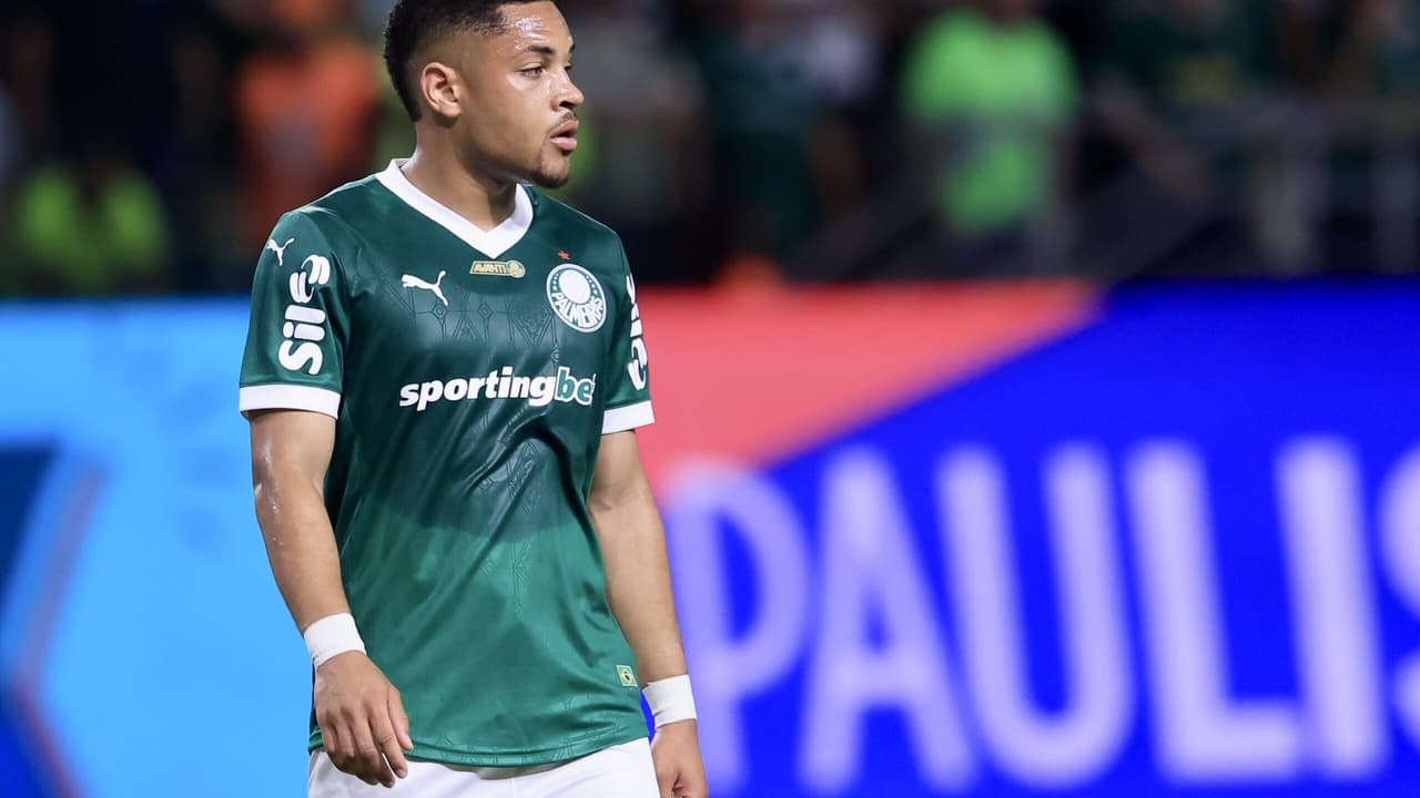 Avaliação da Condição Física de Vitor Roque Após Deixar Clássico de Maca