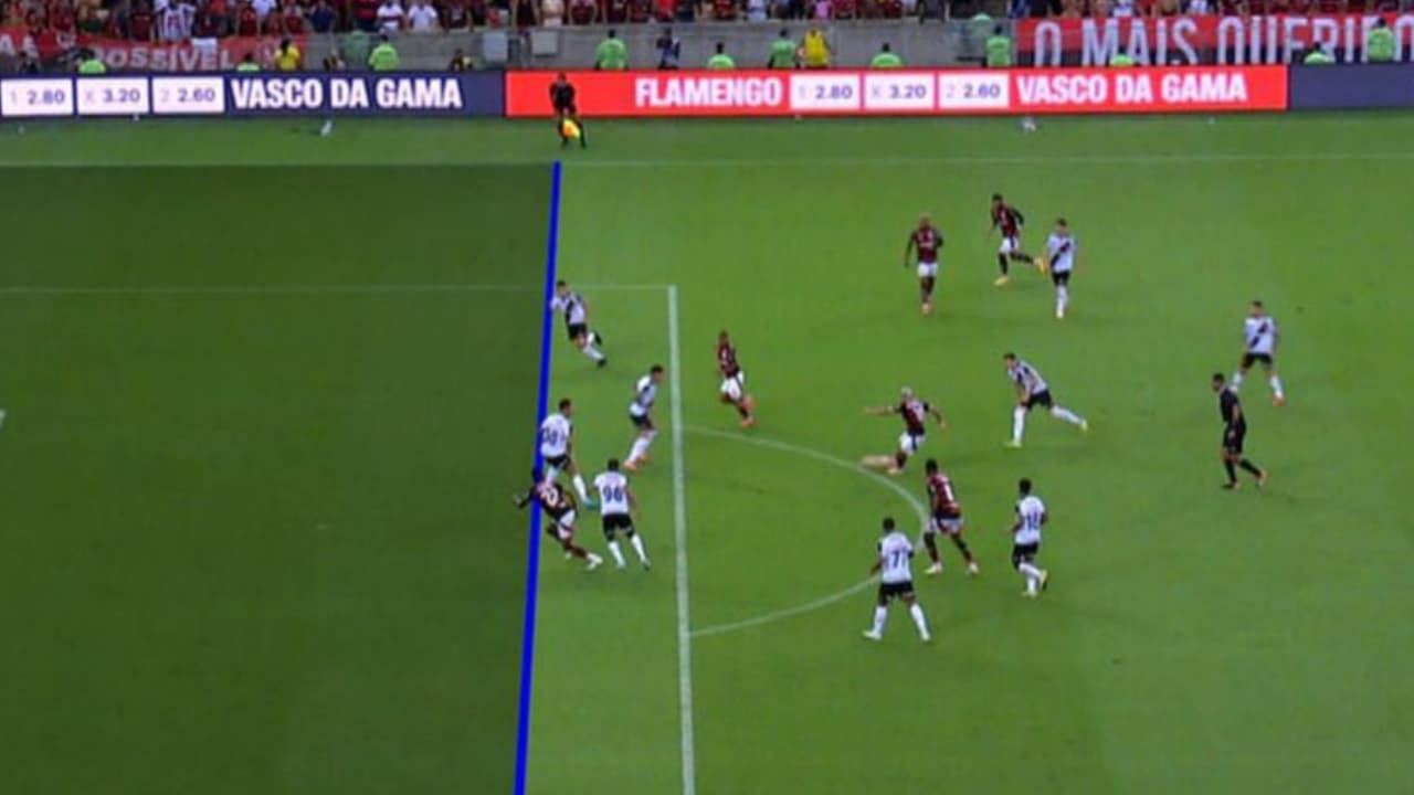 ERRO DA ARBITRAGEM? Especialista identifica gol irregular no clássico Flamengo x Vasco.