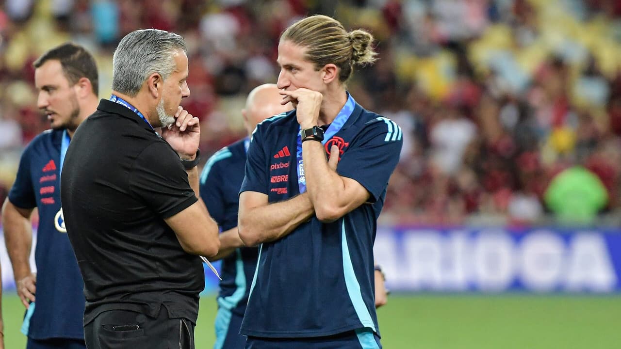 Flamengo renova contrato com titular fundamental para a equipe.