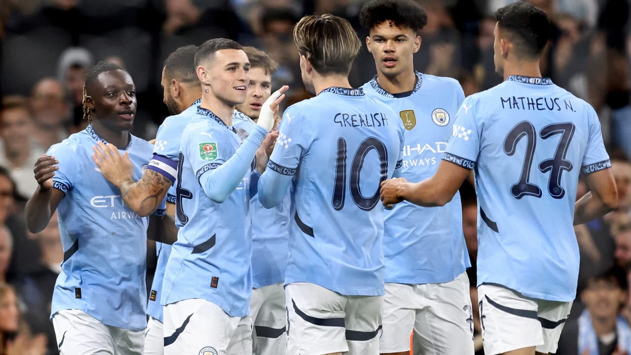 Lenda do Liverpool aconselha astro a deixar o Manchester City